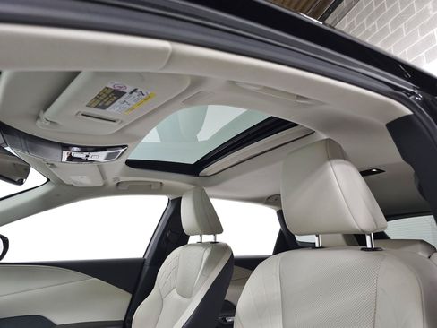 Used 2024 Lexus RX 350 Premium w/ Convenience Package AWD/4WD image 19