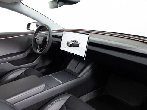Used 2024 Tesla Model 3 Standard Range RWD image 26