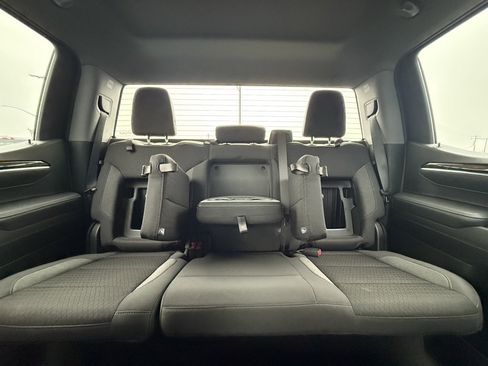 Used 2023 GMC Sierra 1500 Elevation image 26