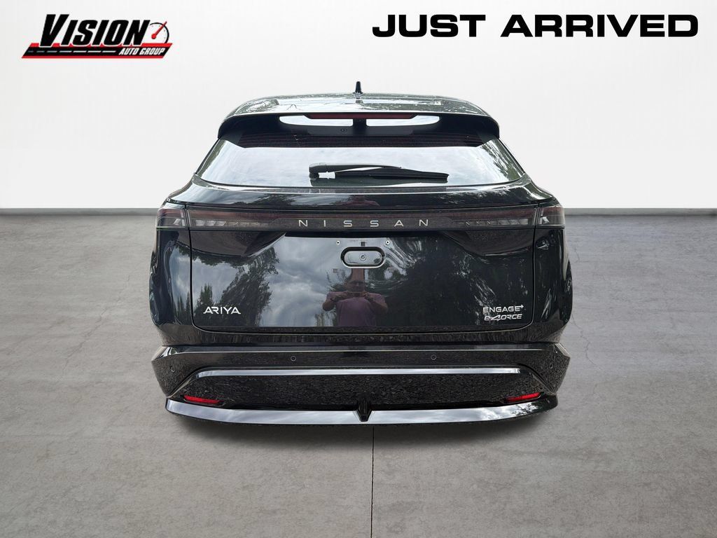 Used 2024 Nissan Ariya AWD image 6