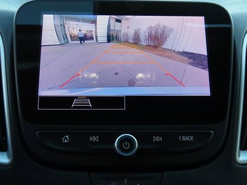 Used 2024 Chevrolet Malibu LT image 27