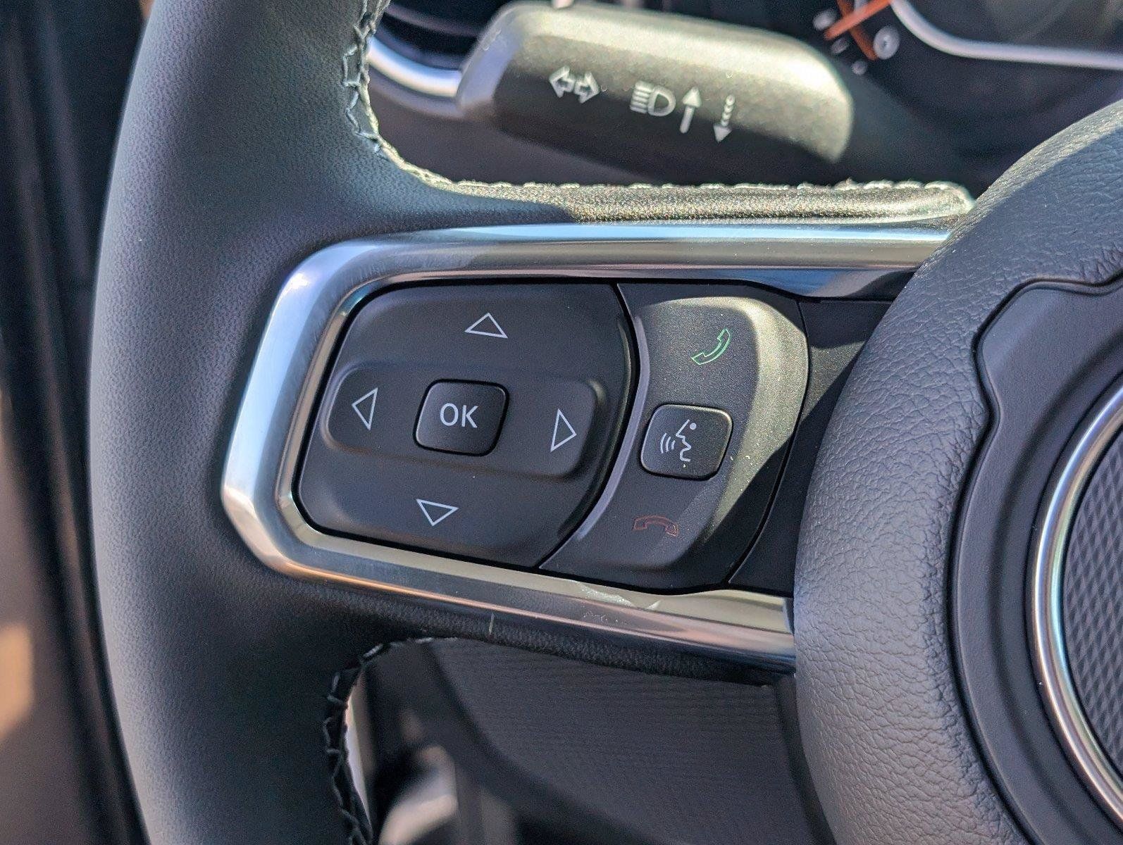 New 2027 Jeep Wrangler Unlimited Sahara AWD/4WD image 30