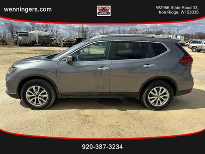 Used 2017 Nissan Rogue SV