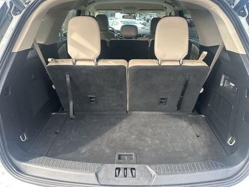 Used 2024 Ford Explorer Limited image 29