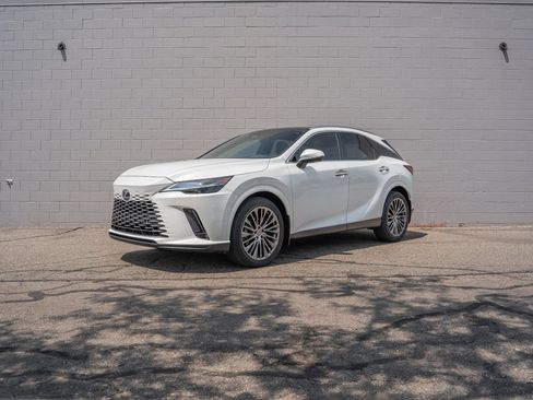 Used 2023 Lexus RX 350 FWD w/ Cold Area Package image 1