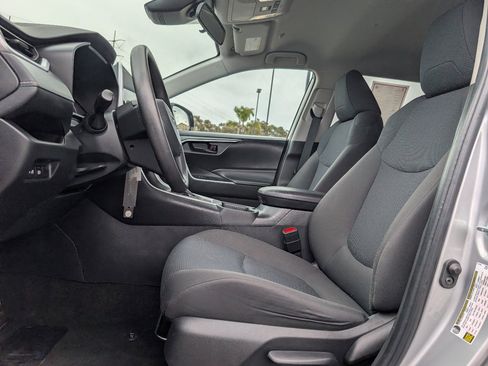 Used 2024 Toyota RAV4 LE image 2