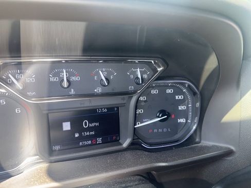 Used 2020 GMC Sierra 1500 SLT image 8