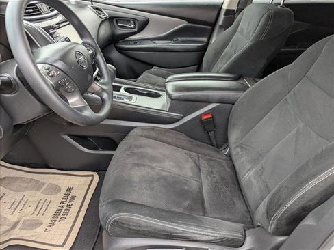 Used 2019 Nissan Murano S image 15