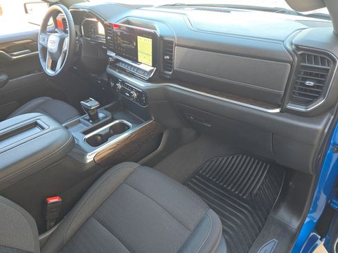 Used 2022 GMC Sierra 1500 Elevation w/ X31 Off-Road Package image 31