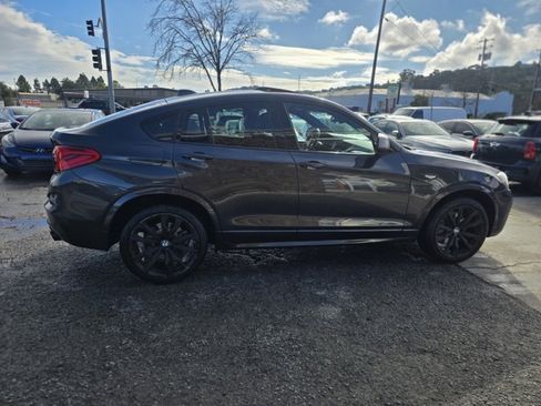 Used 2016 BMW X4 M40i image 4