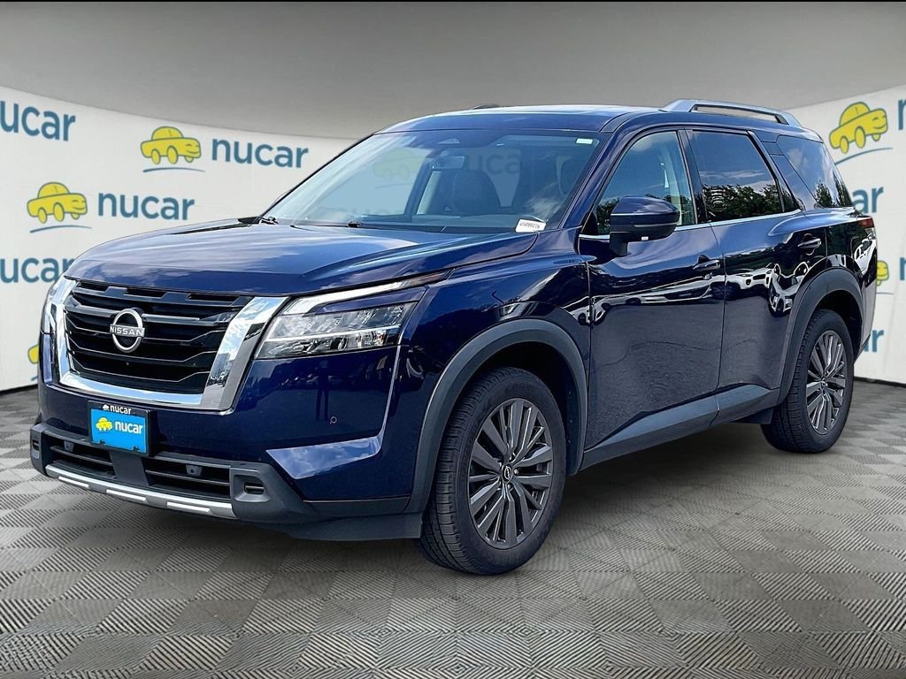 Used 2023 Nissan Pathfinder SL w/ SL Premium Package AWD/4WD image 3