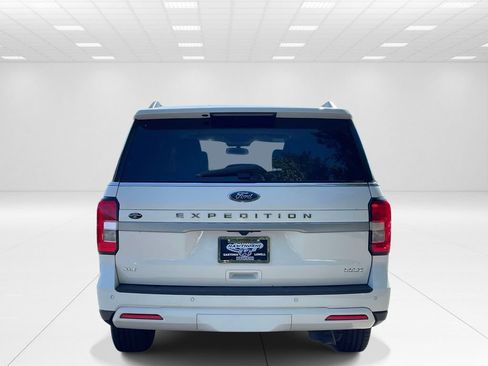 Used 2024 Ford Expedition Max XLT RWD image 5