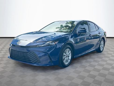 Used 2026 Toyota Camry LE FWD image 3