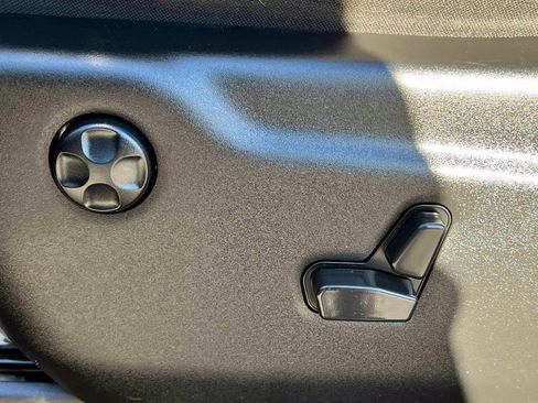 Certified 2022 Dodge Durango SXT image 18