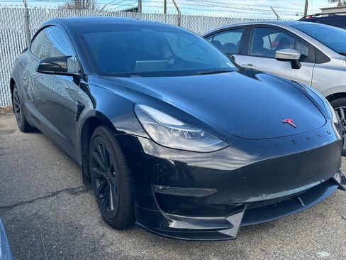 Used 2022 Tesla Model 3 Long Range image 3