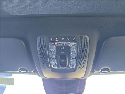New 2026 Mercedes-Benz GLE 450 4MATIC image 27