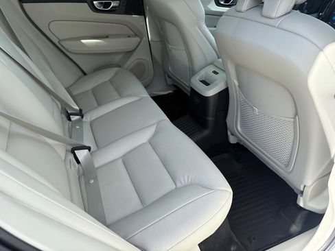Certified 2024 Volvo XC60 T8 Plus w/ Protection Package Premier image 34