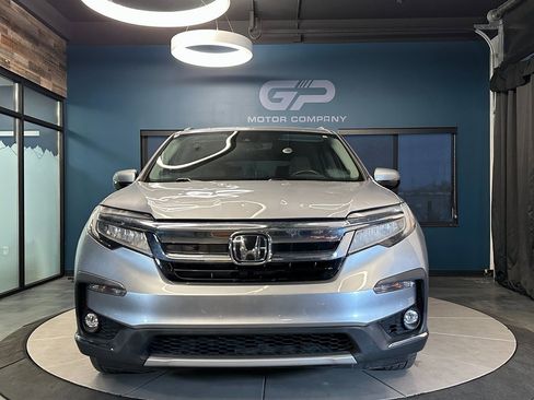 Used 2019 Honda Pilot Touring image 8