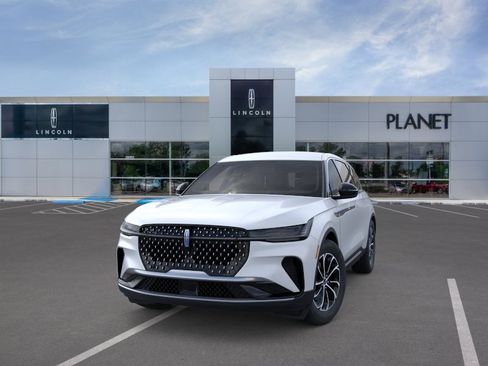 New 2026 Lincoln Nautilus Premier AWD/4WD image 2