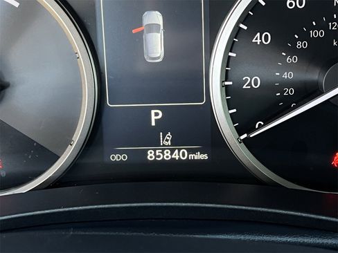 Used 2019 Lexus NX 300h AWD image 13