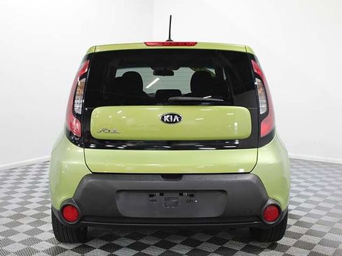Used 2015 Kia Soul FWD image 5