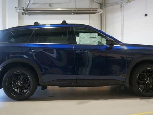 New 2026 INFINITI QX60 Sport AWD/4WD image 8