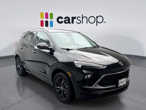 Used 2024 Buick Encore GX Sport Touring w/ Advanced Technology Package image 7