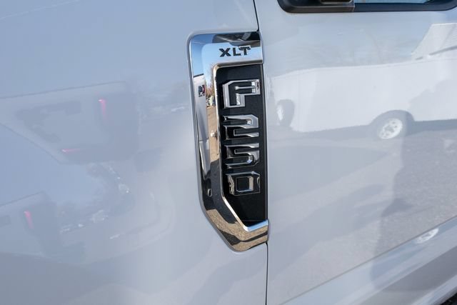 Used 2019 Ford F250 XLT w/ Camper Package AWD/4WD image 9