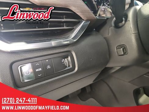 New 2026 GMC Acadia Denali w/ Super Cruise Package FWD image 21