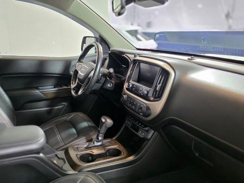 Used 2020 GMC Canyon Denali image 10