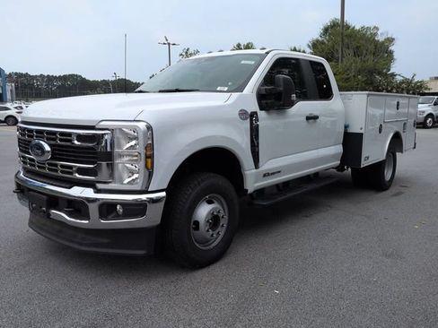 New 2026 Ford F350 XL w/ XL Chrome Package AWD/4WD image 7
