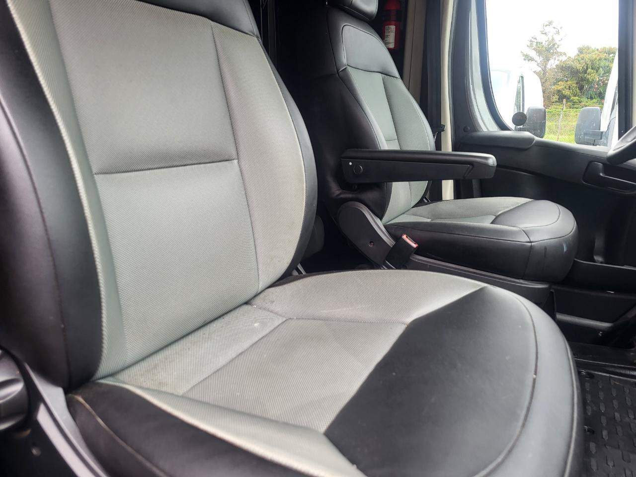Used 2018 RAM ProMaster 1500 FWD image 7