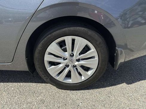 Used 2022 Nissan Sentra S w/ Electronics Package FWD image 8