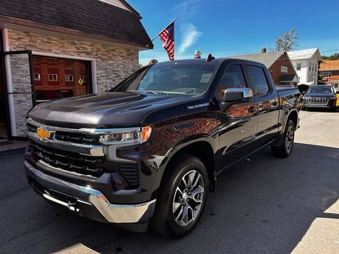 Used 2024 Chevrolet Silverado 1500 LT AWD/4WD image 1
