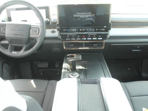 New 2025 GMC Hummer EV 3X w/ Extreme Off-Road Package image 6