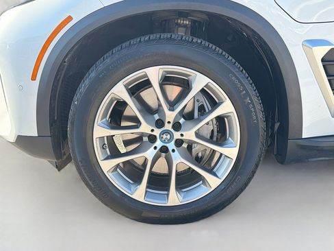 Certified 2025 BMW X5 xDrive50e image 43
