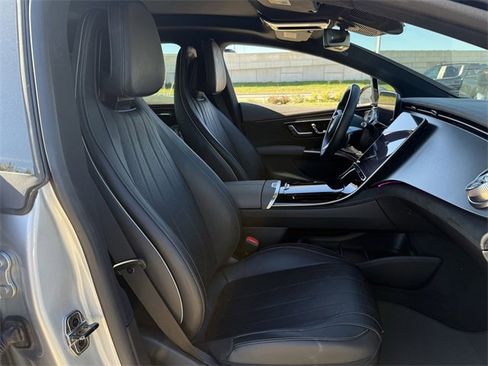 Used 2022 Mercedes-Benz EQS 450+ Sedan image 30