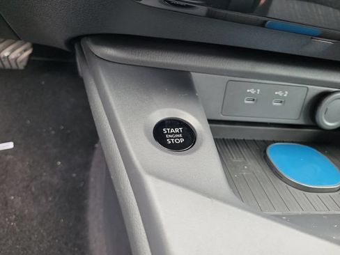 New 2027 Nissan Sentra SV w/ SV Convenience Package FWD image 31
