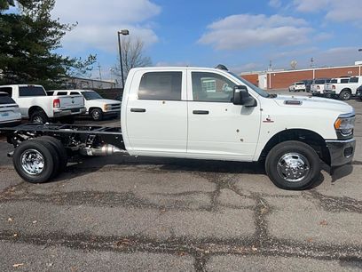 New 2024 RAM 3500 Tradesman w/ Chrome Appearance Group