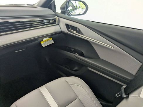New 2026 Toyota Camry SE FWD image 25
