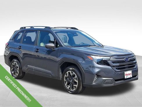 Certified 2025 Subaru Forester Premium AWD/4WD image 1