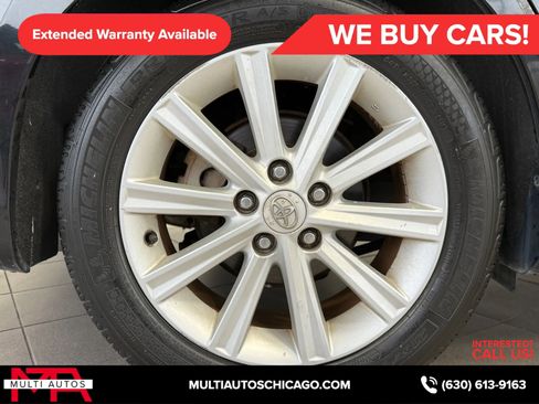 Used 2012 Toyota Camry XLE FWD image 34