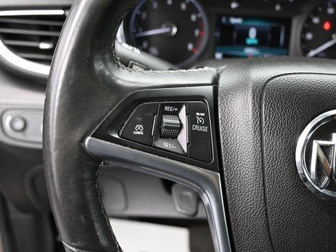 Used 2018 Buick Encore Preferred image 18