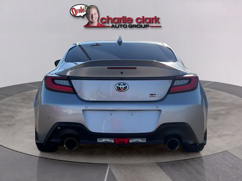 Used 2025 Toyota GR86 Premium RWD image 4