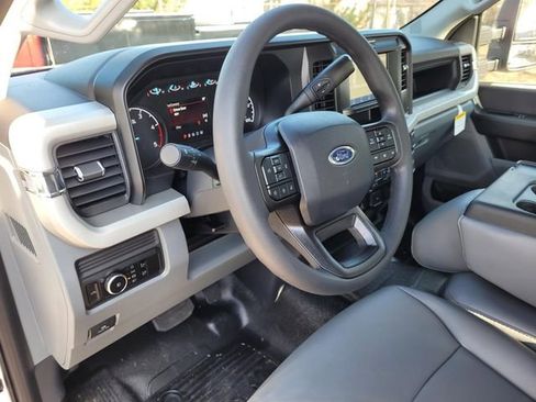 New 2026 Ford F250 XL w/ XL Chrome Package image 9