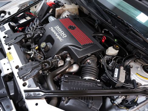 Used 2000 Pontiac Grand Prix GTP w/ Opt Pkg FWD image 27