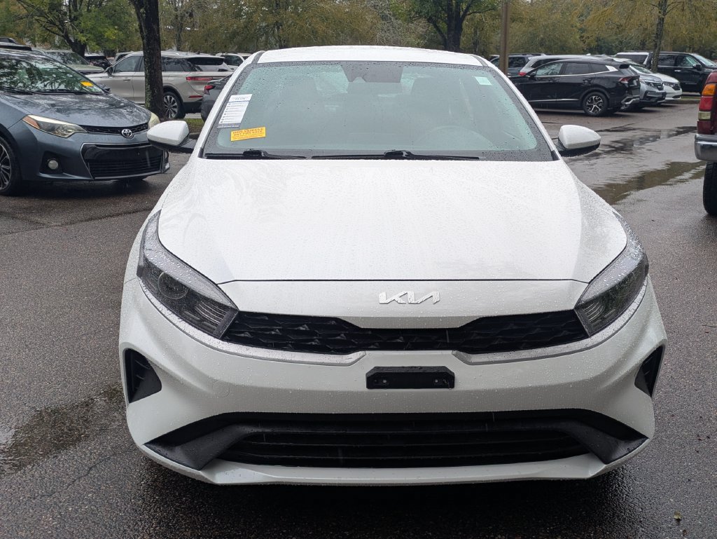 Used 2024 Kia Forte LXS FWD image 8