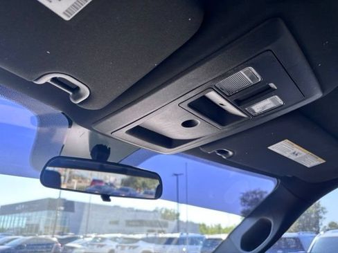 Used 2022 RAM 1500 Warlock AWD/4WD image 23