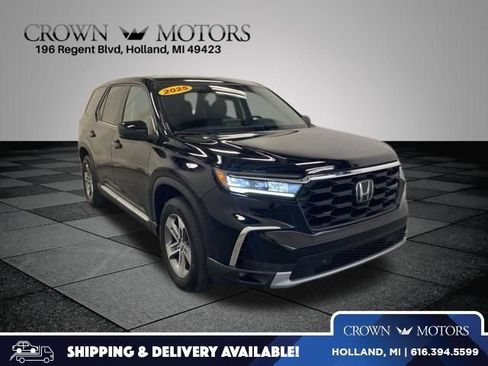 Used 2025 Honda Pilot EX-L image 1
