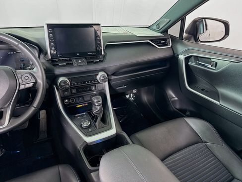 Certified 2022 Toyota RAV4 XSE image 20